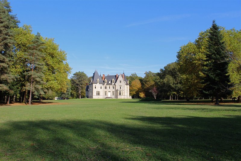 Domaine de la Vernée_58600 GARCHIZY Domaine de la Vernée_58600 GARCHIZY